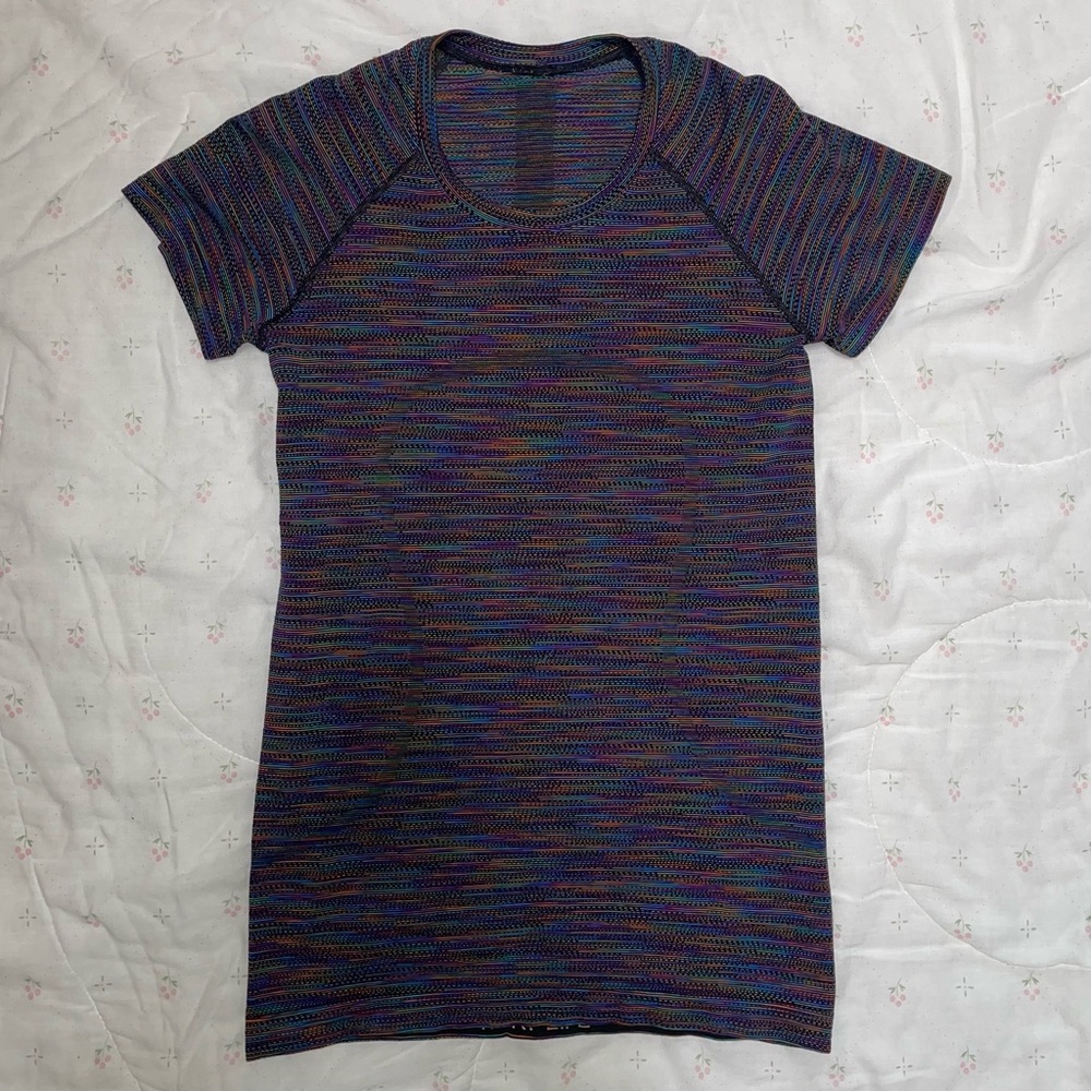 RARE Lululemon Swiftly Tech 2.0 Short Sleeve Rainbow, Sz 8